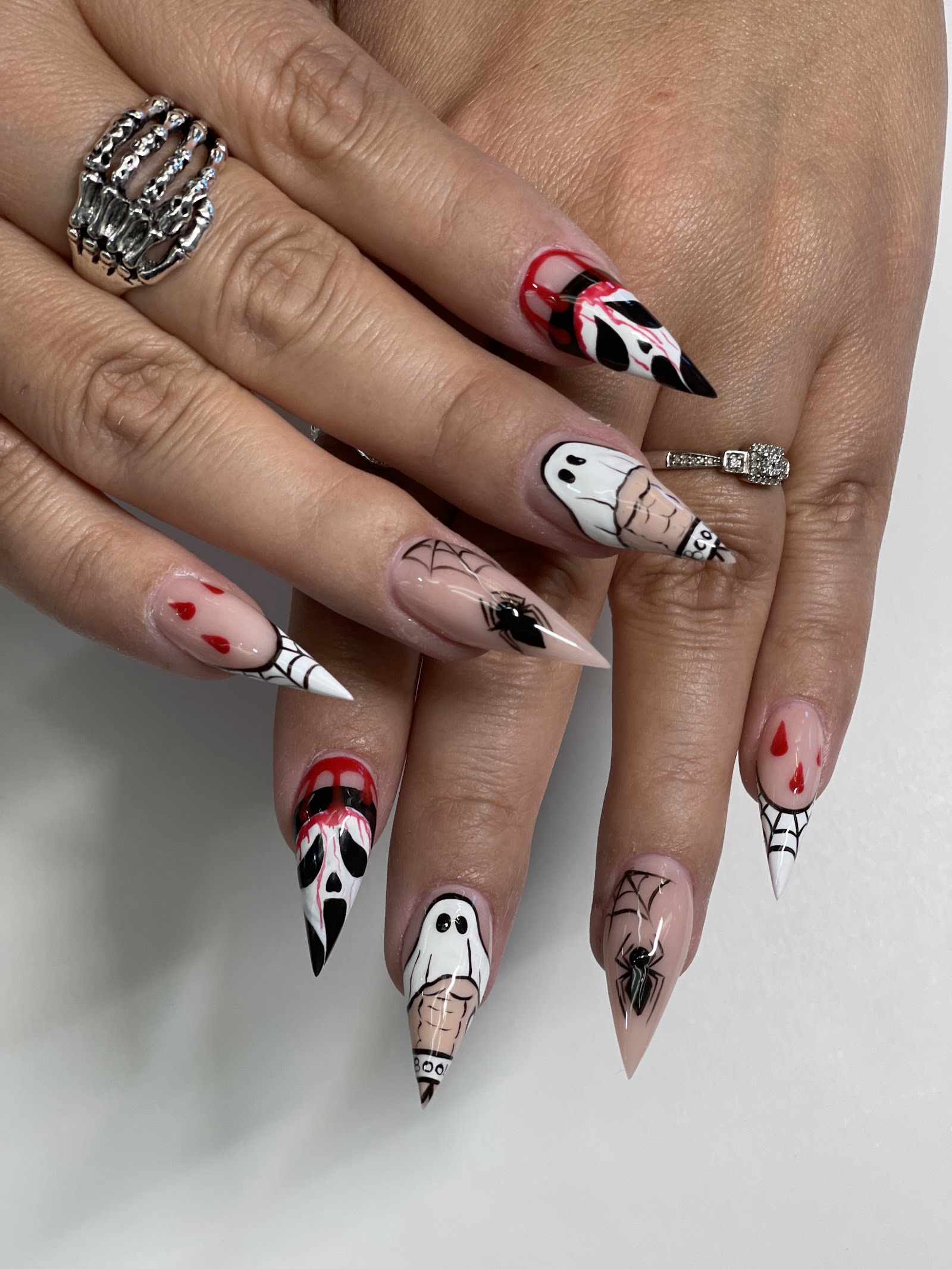 Love Nails & Spa nail photo 4