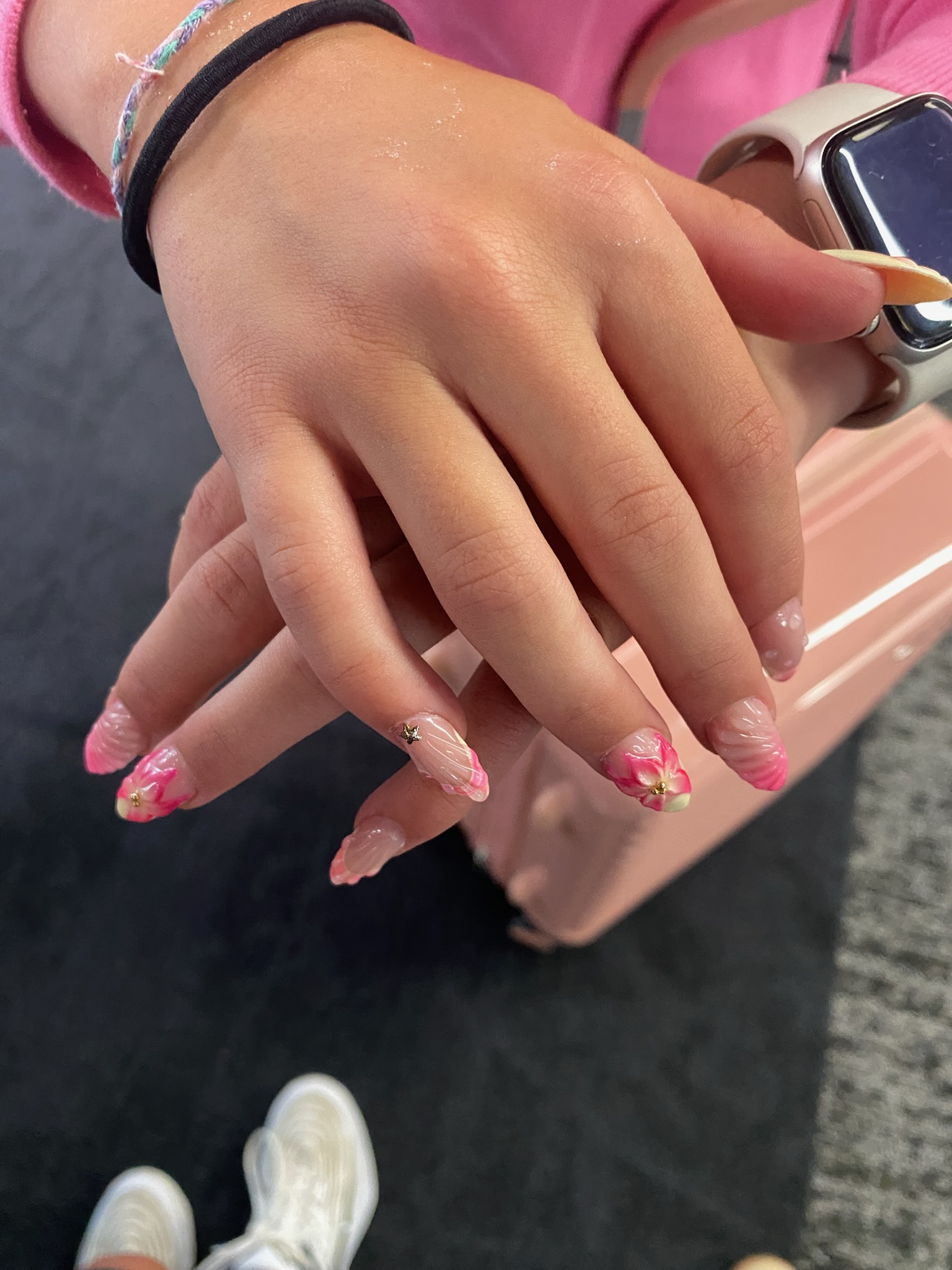 Love Nails & Spa nail photo 7
